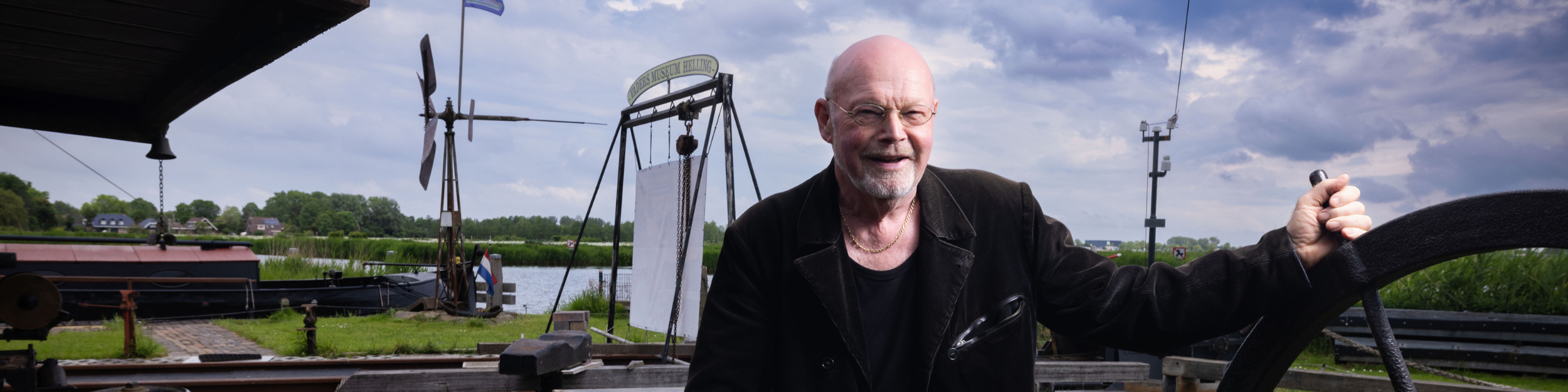 Nico Vader in zijn museum